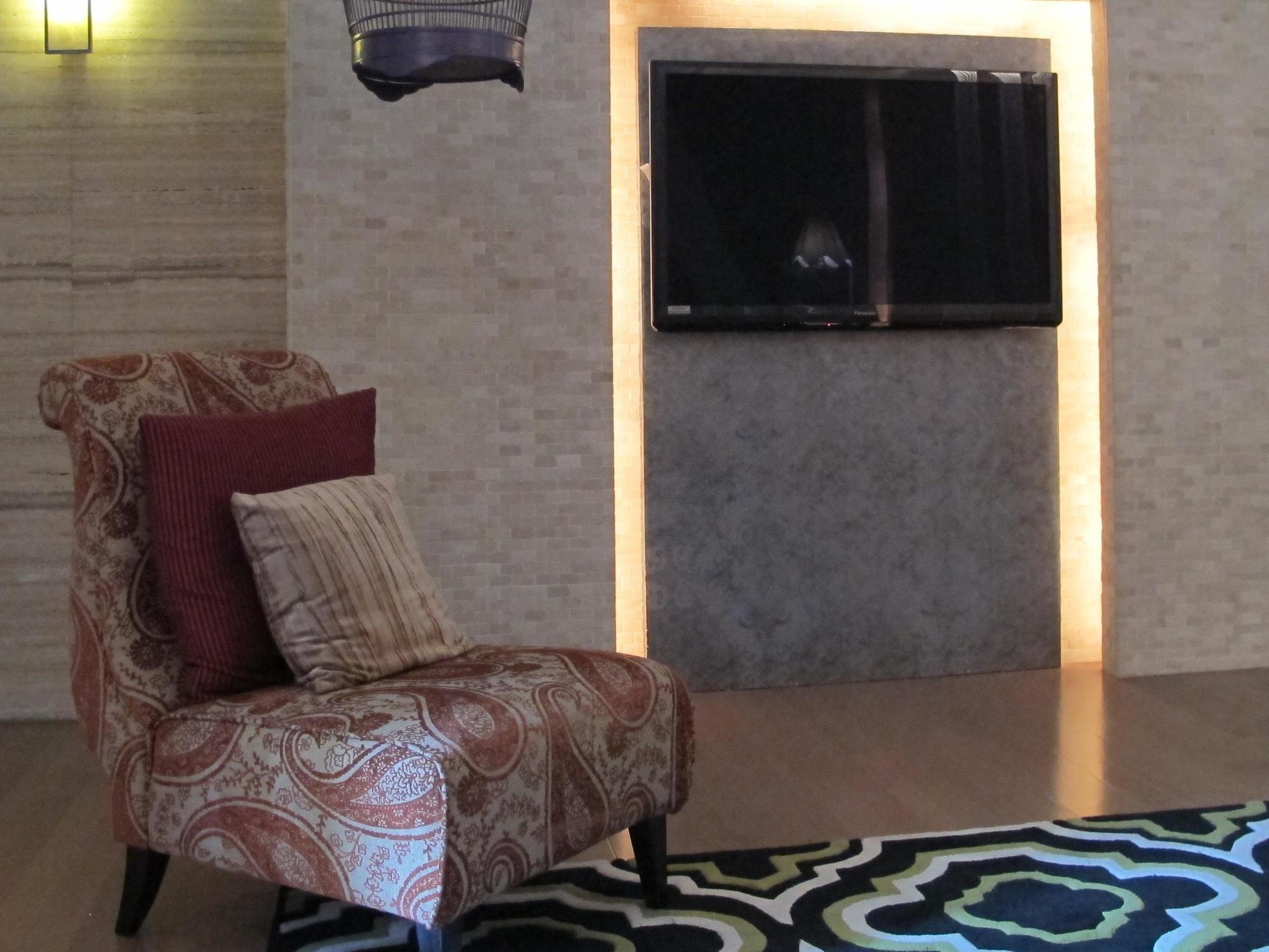 Sunshine Motel Taichung Extérieur photo