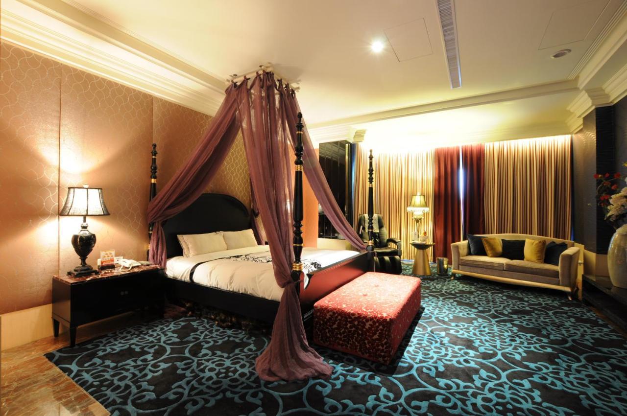 Sunshine Motel Taichung Extérieur photo