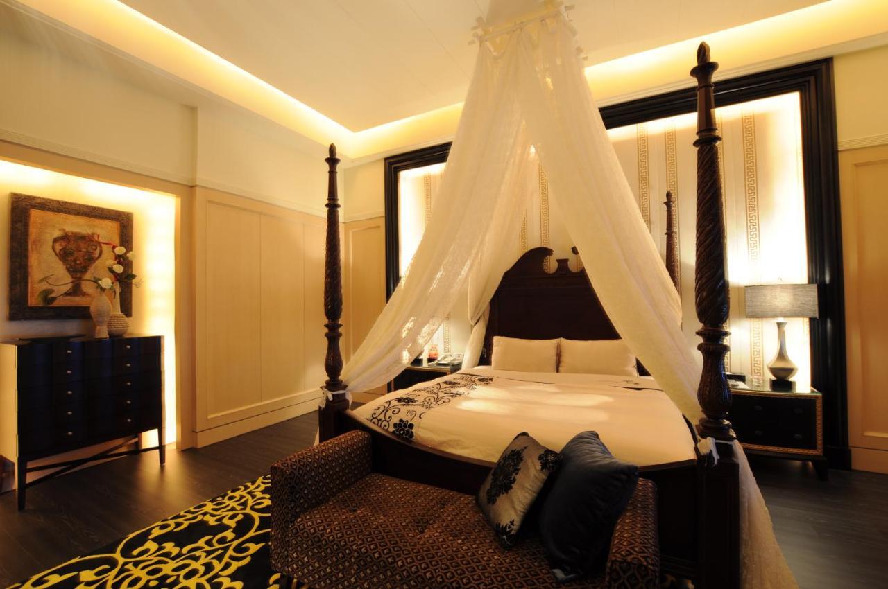 Sunshine Motel Taichung Extérieur photo