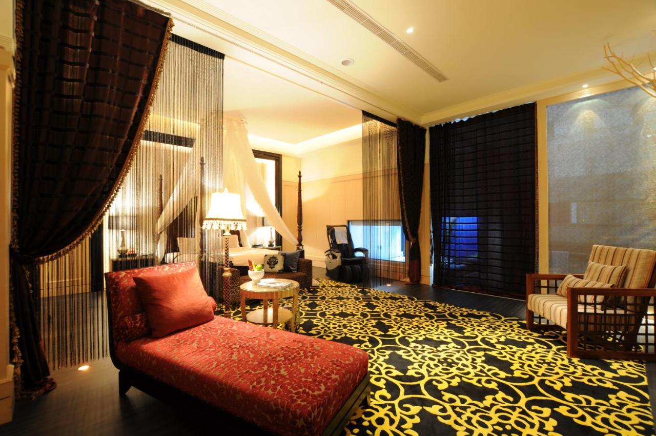 Sunshine Motel Taichung Extérieur photo