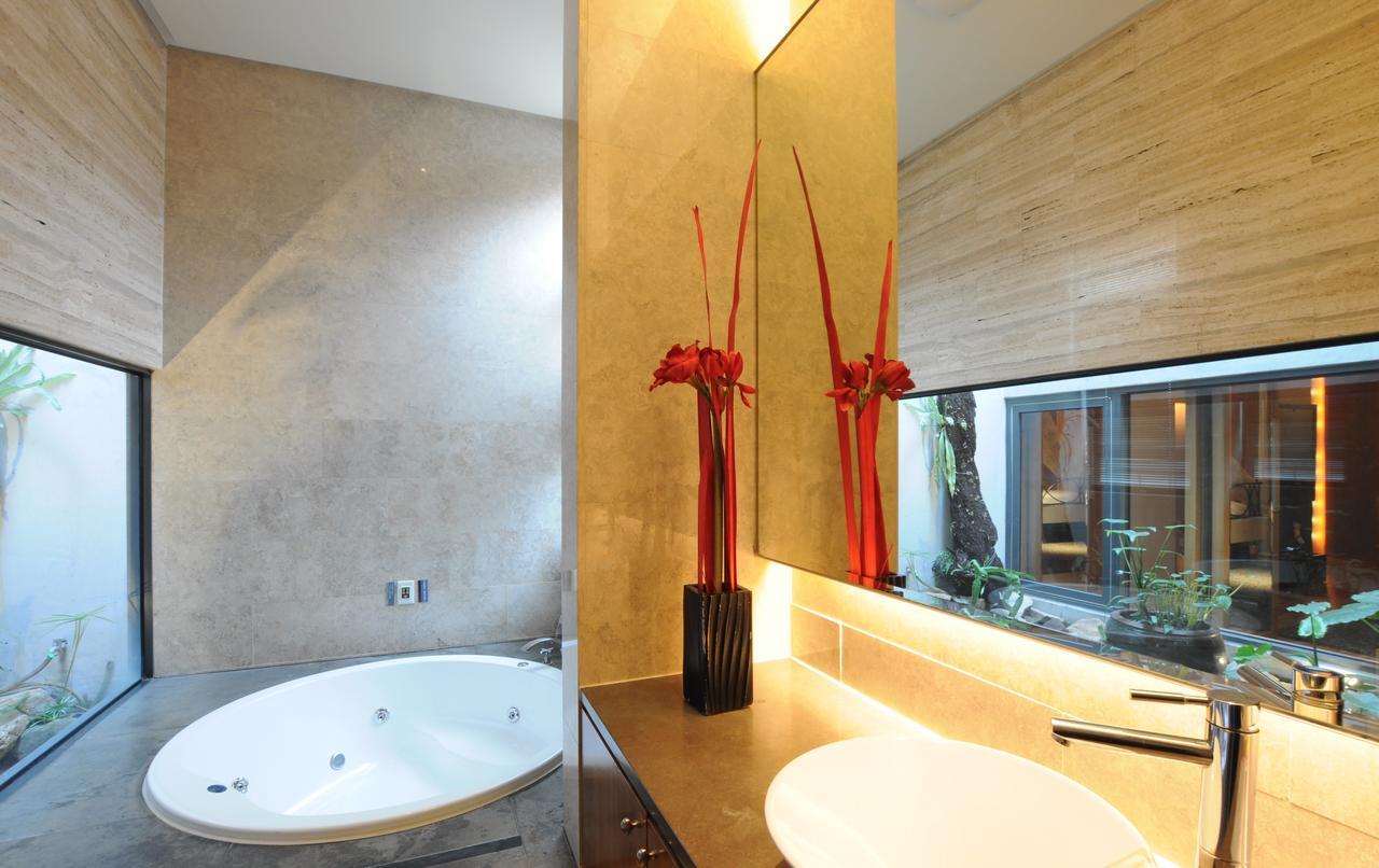 Sunshine Motel Taichung Extérieur photo
