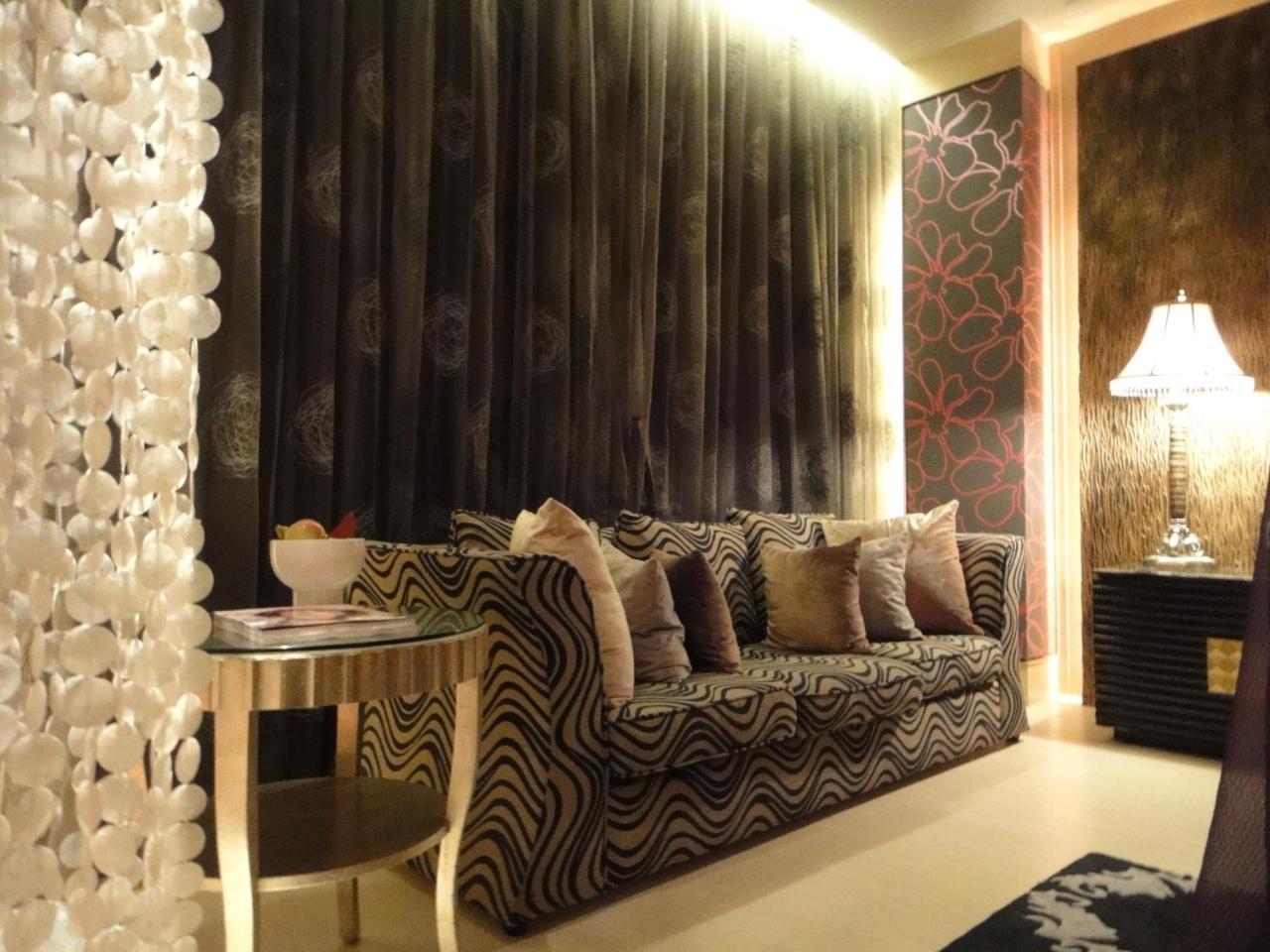 Sunshine Motel Taichung Extérieur photo