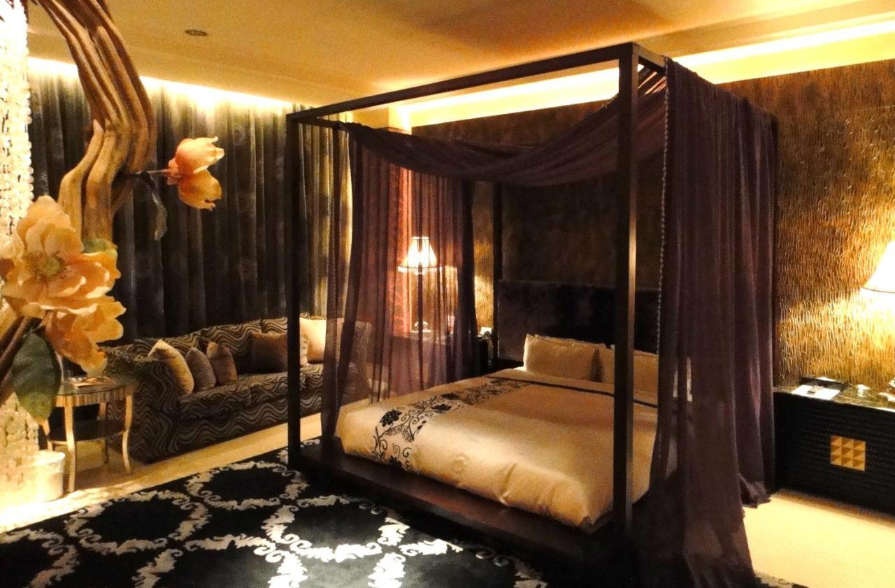 Sunshine Motel Taichung Extérieur photo